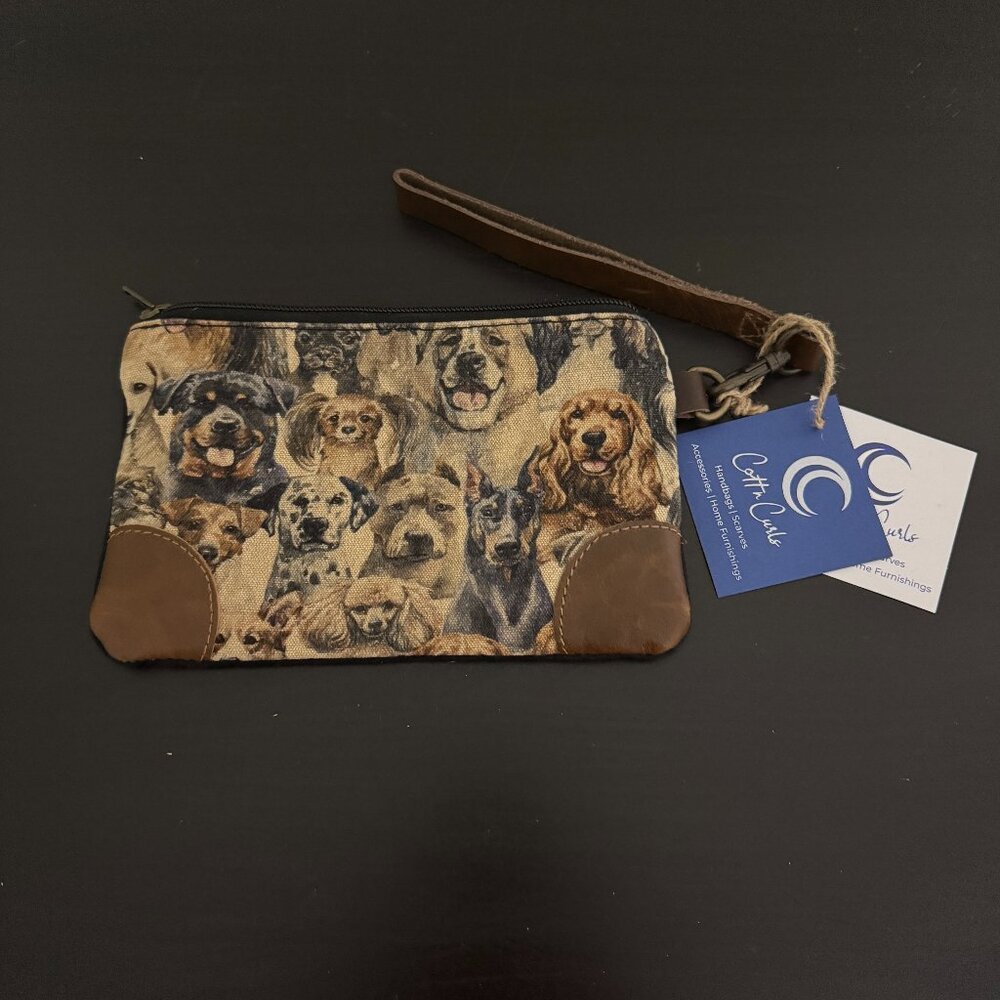 Wristlet - Dog Club Design - NWT